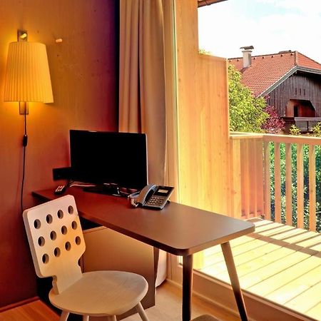 Hotel Gasthof Neumayr Obertrum am See Dış mekan fotoğraf